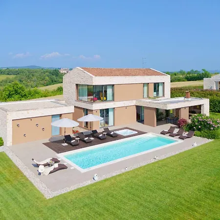 Villa Sanpadeo By Rent Istria Brtonigla