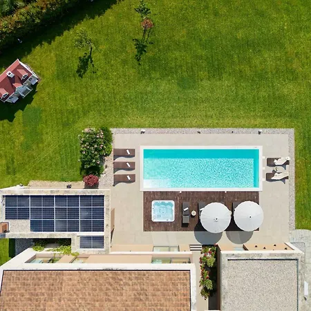 Villa Sanpadeo By Rent Istria