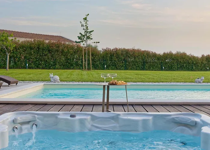 Villa Sanpadeo By Rent Istria