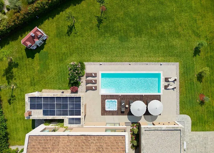 Villa Sanpadeo By Rent Istria